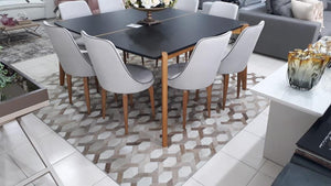 Tapete De Couro Geométrico Marrom E Branco - Tamanho: 2,00 x 3,00 - Ref.: 202305 - SOMENTE POR ENCOMENDA