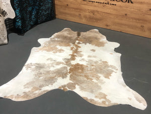 Tapete de Couro Exótico Bege Tricolor - Tamanho: 2,16 x 1,86 - Lot.04 - Ref.: 4089(41)