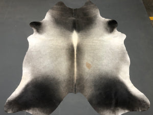 Tapete de Couro Cinza - Tamanho: 2,62 x 2,27 - Ref.: 2922