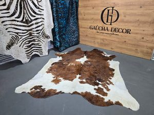 Tapete de Couro Exótico Tricolor - Tamanho: 2,57 x 2,14 - Lot.04 - Ref.: 60